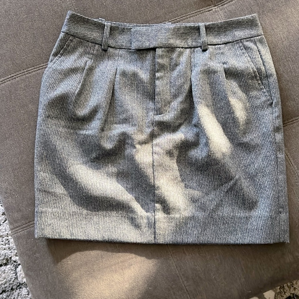 GAP skirt